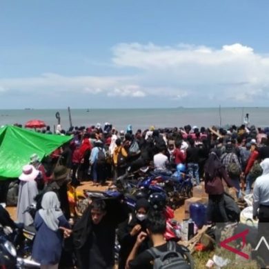 Polairud Bengkayang terus kawal keamanan wisatawan ke Pulau Lemukutan