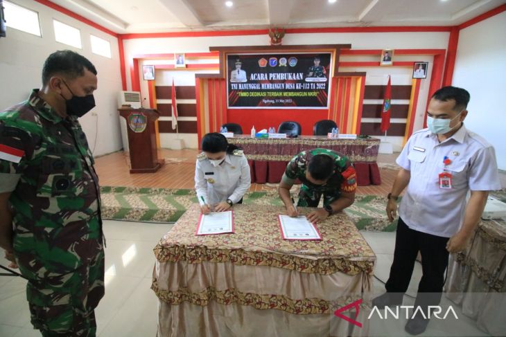 Pemkab Landak-TNI laksanakan program TMMD di Desa Tangon