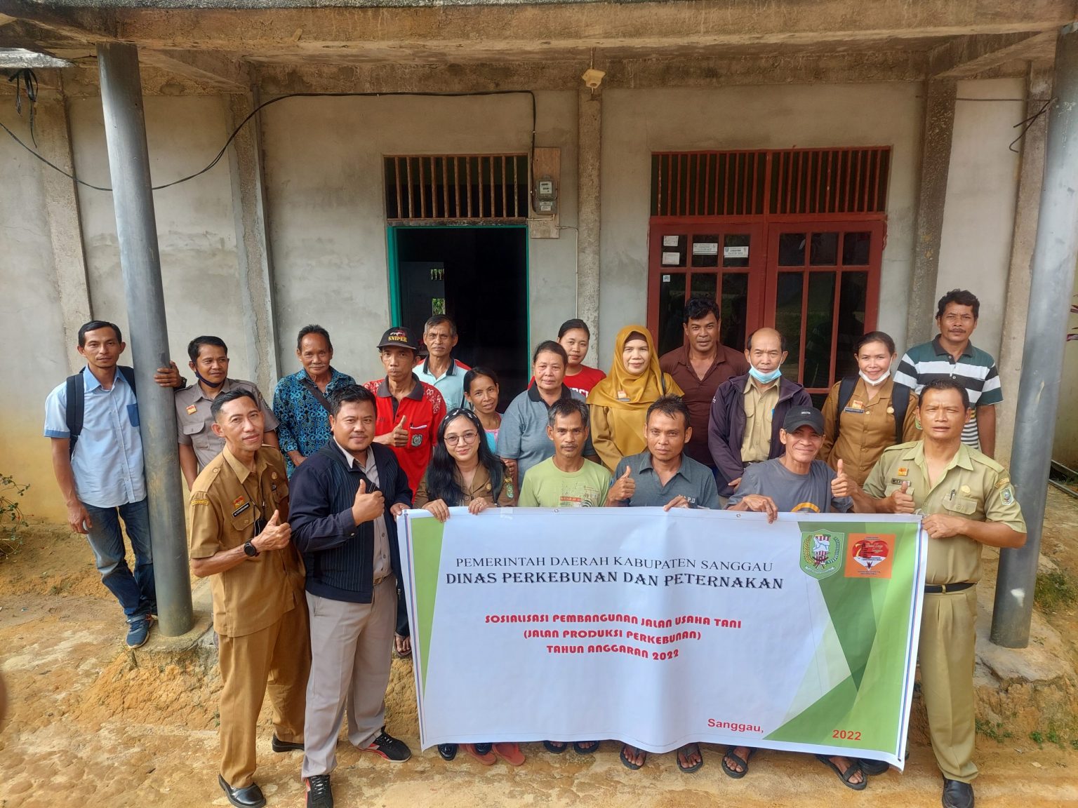 Sosialisasi Pembangunan Jalan Usaha Tani (Jalan Produksi Perkebunan) di Lingkungan Segole Sosialisasi Pembangunan Jalan Usaha Tani (Jalan Produksi Perkebunan) di Lingkungan Segole