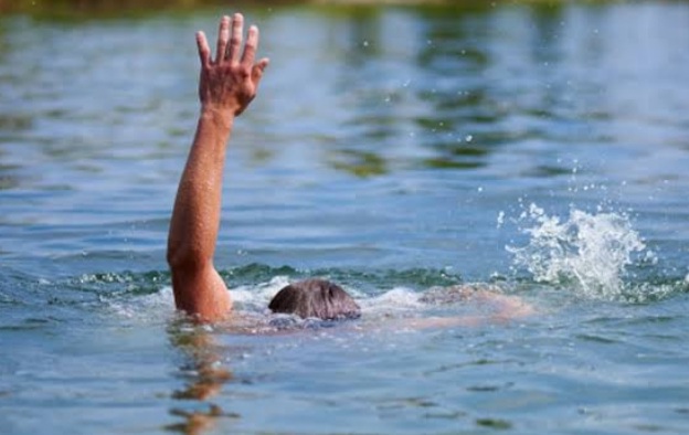 Warga Entikong Gempar, Seorang Kakek Diduga Tenggelam di Sungai Sekayam