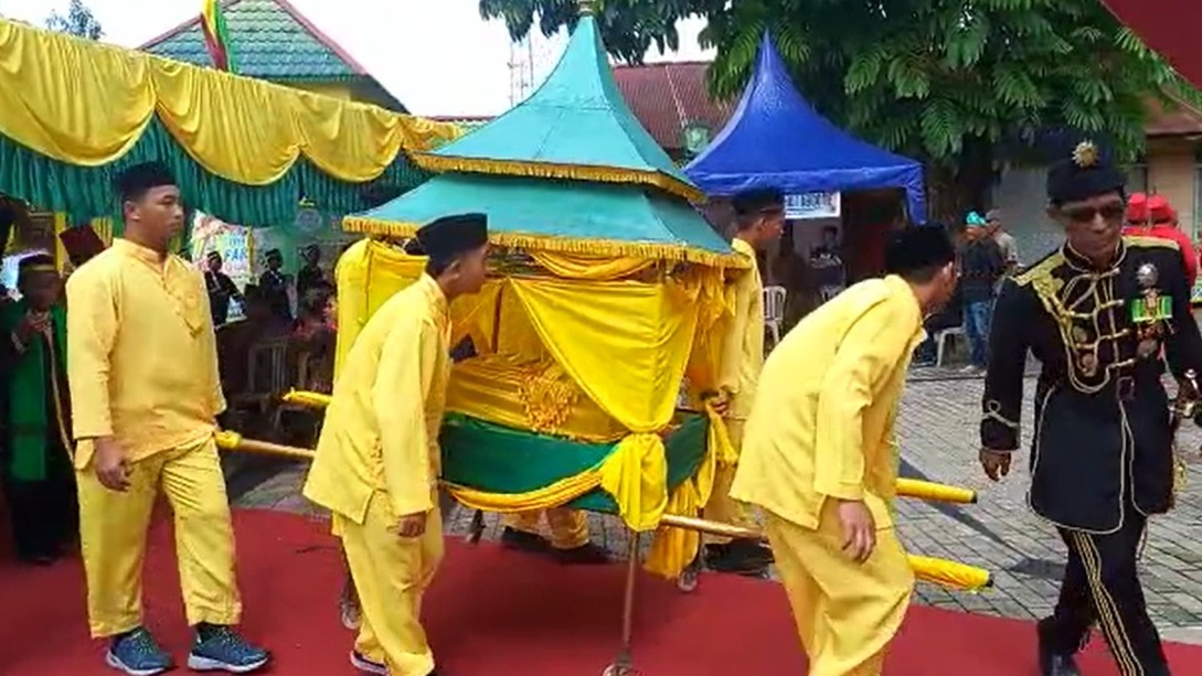 festival paradje Sanggau