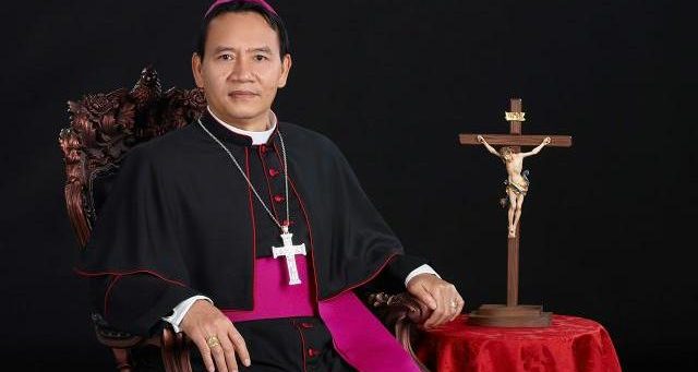 tahbisan uskup sanggau