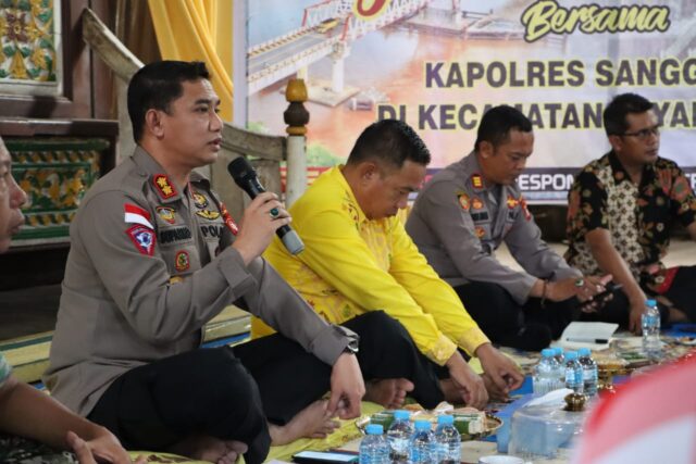 Mantap..!! Kapolres Sanggau Pimpin Jumat Curhat di Tayan Hilir, Bahas Berbagai Isu Sentral