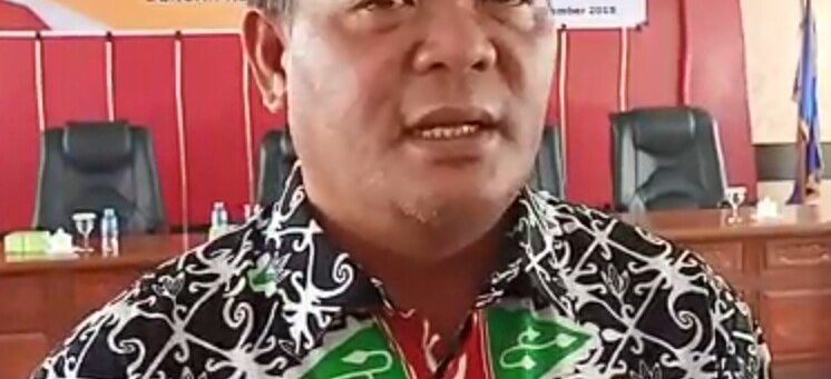 Bupati Paolus Hadi Ajak Masyarakat Sanggau Ikut Jumat Bersih – Kalimantan Today