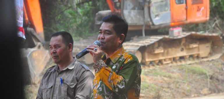 Dinas BMSDA Sanggau Anggarkan Rp.40 Miliar untuk Peningkatan Jalan Kedukul-Balai Sebut – Kalimantan Today