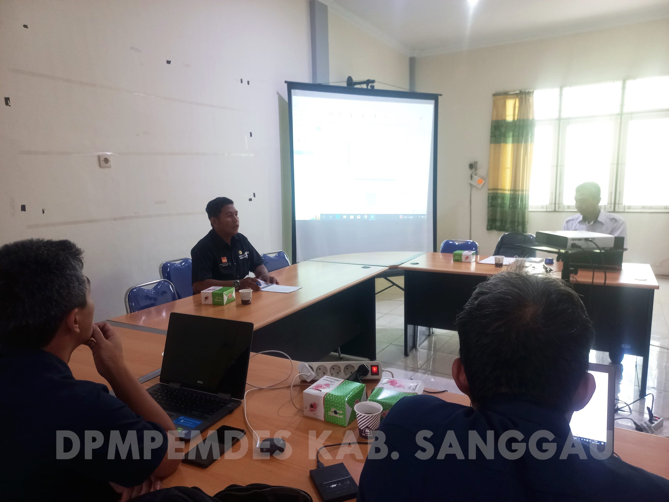 Rapat Kerja Teknis Petugas Pengolah Data Batas Desa Kabupaten Sanggau Tahun 2023 Oleh Tim PPBW BIG (Pusat Pemetaan Batas Wilayah Badan Informasi Geopasial)