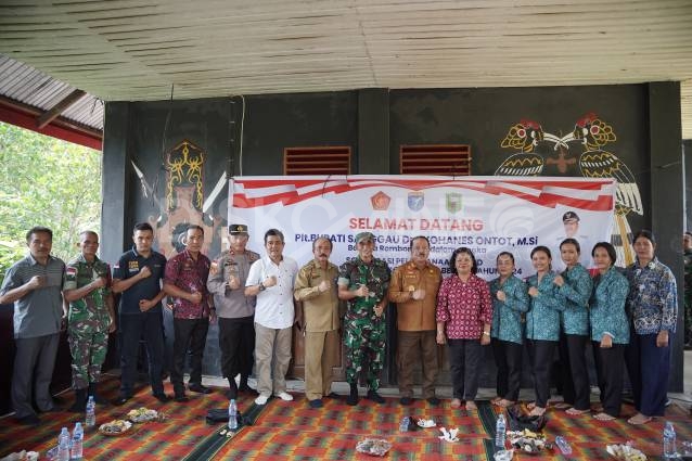 Plt. Bupati Sanggau Menghadiri Sosialisasi TMMD di Desa Sungai Ilai