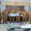VERIFIKASI PROGRAM HIBAH AIR MINUM PERDESAAN INSPEKTORAT KABUPATEN SANGGAU PASTIKAN AKSES AIR MINUM AMAN DAN TEPAT SASARAN – Beranda