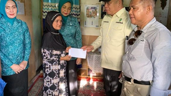 Pj Gubernur Kalbar Serahkan Bantuan ke Anak Stunting dan Masyarakat Miskin Ekstrem di Kota Sanggau – Kalimantan Today