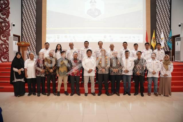 Pj. Bupati Sanggau Menghadiri Pengukuhan Pengurus PERHAPI Kalbar Periode 2024-2027