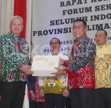 PJ Bupati Sanggau : Rapat Komisariat FORSESDASI Momen Strategis Jalin Komunikasi Dalam Meningkatkan Pelayanan Publik