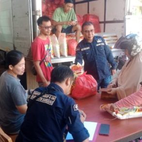 Disperindagkop dan UM Sanggau Kembali Gelar Operasi Pasar – Kalimantan Today