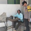 Wujudkan Desa Binaan Kondusif, Bhabinkamtibmas Polsek Toba Sambang Warga Desa Binaan