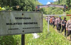 Polsek Sekayam Gelar Patroli Jarak Jauh dan Pengecekan Tapal Batas Indonesia-Malaysia