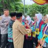 Ribuan Warga Sanggau Lepas Keberangkatan Jemaah Calon Haji