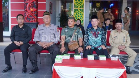 PJ Bupati Sanggau Melepas Jemaah Calon Haji 2024