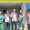 Kapolsek Sekayam Lakukan Kunjungan Silaturahmi ke Pos Pamtas YONKAV 12/BC di Dusun Segumon, Desa Lubuk Sabuk