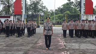 Wakapolres Sanggau Pimpin Upacara Ziarah Rombongan di TMP Patriot Bangsa dalam Rangka Hari Bhayangkara ke-78