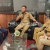 Kadis Kominfo Kabupaten Sanggau Bersama Praja IPDN Kampus Kalbar Jadi Narasumber Podcast RRI Entikong