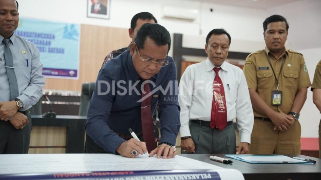 Pj Bupati Sanggau Melaksanakan Pendampingan dan Komitmen Dukungan Pelaksaan PPDB Tahun Anggaran 2024