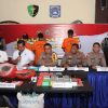 Wakapolres Sanggau Pimpin Konferensi Pers Ungkap Kasus Perdagangan Sisik Trenggiling Seberat 66,8 Kg