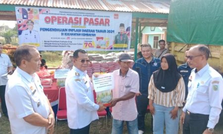 Pemkab Sanggau Gelar Operasi Pasar Murah, Tiga Jenis Sembako Ini Cuma Ditebus Rp70 ribu