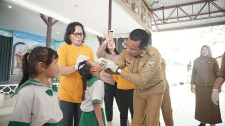 Cegah Polio, Pemkab Sanggau Laksanakan Imunisasi Serentak, Sasar 49.830 Anak