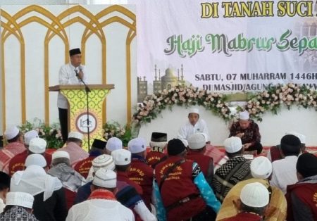 Sambut Jamaah Haji, Staf Ahli Sampaikan Pesan Pj Bupati Sanggau