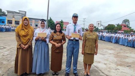 Sebanyak 290 Siswa Siswi SMKN 1 Sanggau Ikuti Praktek Kerja Lapangan