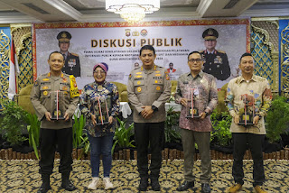 Pelayanan Informasi Publik Melalui SPIT dan MediaHub Guna Sukseskan Pilkada Kalbar