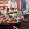 Terima Audiensi UBP PLTU Sei Batu, Penjabat Bupati Suherman Puji Ide Pemanfaatan Limbah Batu Bara