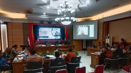 Hadiri Sidang GTRA Tahap II, Ini Pesan Pj Bupati Sanggau Suherman 