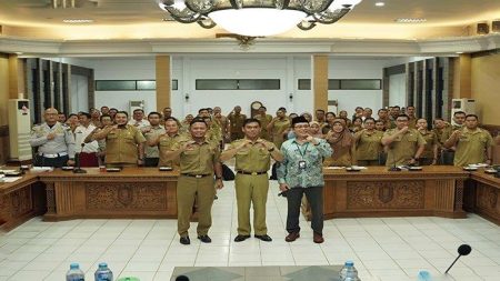 Pj Sekda Sanggau Buka Kegiatan Uji Konsekuensi Terhadap Informasi yang Dikecualikan