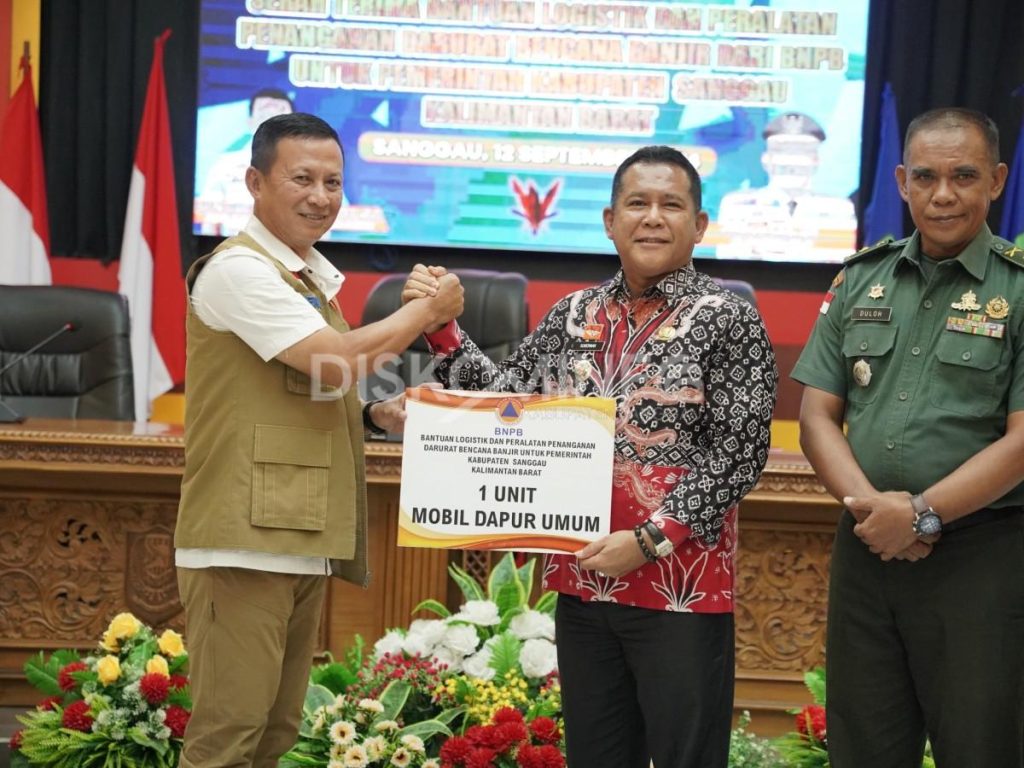 Pemkab Sanggau Terima Bantuan Penanganan Banjir dari BNPB