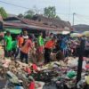 Kerja Bakti Bersama Pasca Banjir di Sosok – Dinas Lingkungan Hidup