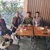 Kapolsek Sekayam Gelar Patroli Dialogis Bersama Warga untuk Jaga Keamanan