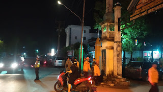 Pengamanan Kondusif Ibadah Malam Natal 2024 di Gereja GPIB Maranatha Sanggau Pengamanan Kondusif Ibadah Malam Natal 2024 di Gereja GPIB Maranatha Sanggau