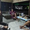 Anggota Polsek Mukok Sampaikan Pesan Kamtibmas Saat Patroli Malam Hari