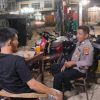 Gelar Patroli Malam Hari, Polsek Parindu Himbau Warga untuk Tingkatkan Kewaspadaan