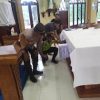 Polsek dan Koramil Tayan Hilir Lakukan Sterilisasi Gereja untuk Natal dan Tahun Baru