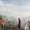 Respons Cepat Ditsamapta Polda Kalbar atasi Karhutla di Sungai Kakap