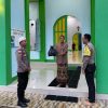 Polsek Sekayam Gelar Kegiatan Sosial Pembagian Takjil di Bulan Suci Ramadhan