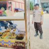 Personel Polsek Mukok Gelar Pengamanan Pasar Juadah untuk Jaga Ketertiban Jelang Buka Puasa