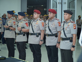 Kapolda Kalbar Pimpin Serah Terima Jabatan PJU Polda Kalbar dan Beberapa Kapolres Jajaran Polda Kalbar