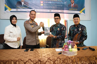 Perkuat Kerukunan Umat Beragama: Polda Kalbar Jalin Silaturahmi dengan FKUB