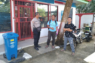 Dekatkan Diri dengan Masyarakat, Polsek Kapuas Sampaikan Pesan Kamtibmas Saat Sambangi Warga