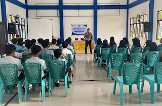 Polres Sanggau Gencarkan Edukasi Lalu Lintas Melalui Program Police Goes to School