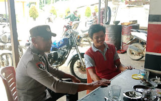 Polsek Meliau Gencarkan Patroli Siang Hari, Sampaikan Pesan Kamtibmas ke Warga