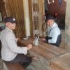 Polsek Beduai Gelar Patroli Dialogis, Sampaikan Pesan Kamtibmas kepada Warga