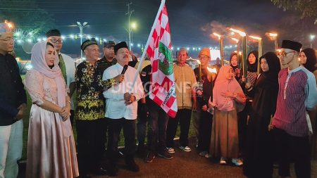 Semarak Pawai Obor Idul Fitri 1446 H di Sanggau, Simbol Kebersamaan dan Toleransi